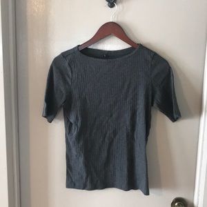 Uniqlo crew neck t shirt